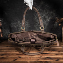 Load image into Gallery viewer, Men's Gator Embossed Messenger Bag