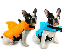 Cargar imagen en el visor de la galería, Dog Flotation Shark Vest