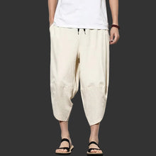 Cargar imagen en el visor de la galería, Men's Striped Color and Graphic Capri Pants
