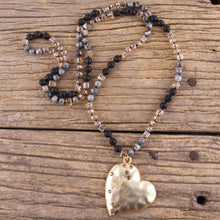 Cargar imagen en el visor de la galería, Crystal-Knotted-Metal-Heart-Pendant-Necklace.jpg