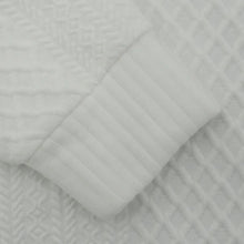 Load image into Gallery viewer, Men&#39;s Long-Sleeved Jacquard Knit Pullover Sweater with Stand-Up Collar
