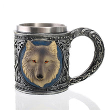 Cargar imagen en el visor de la galería, 3D Wolf Goblet Cup
