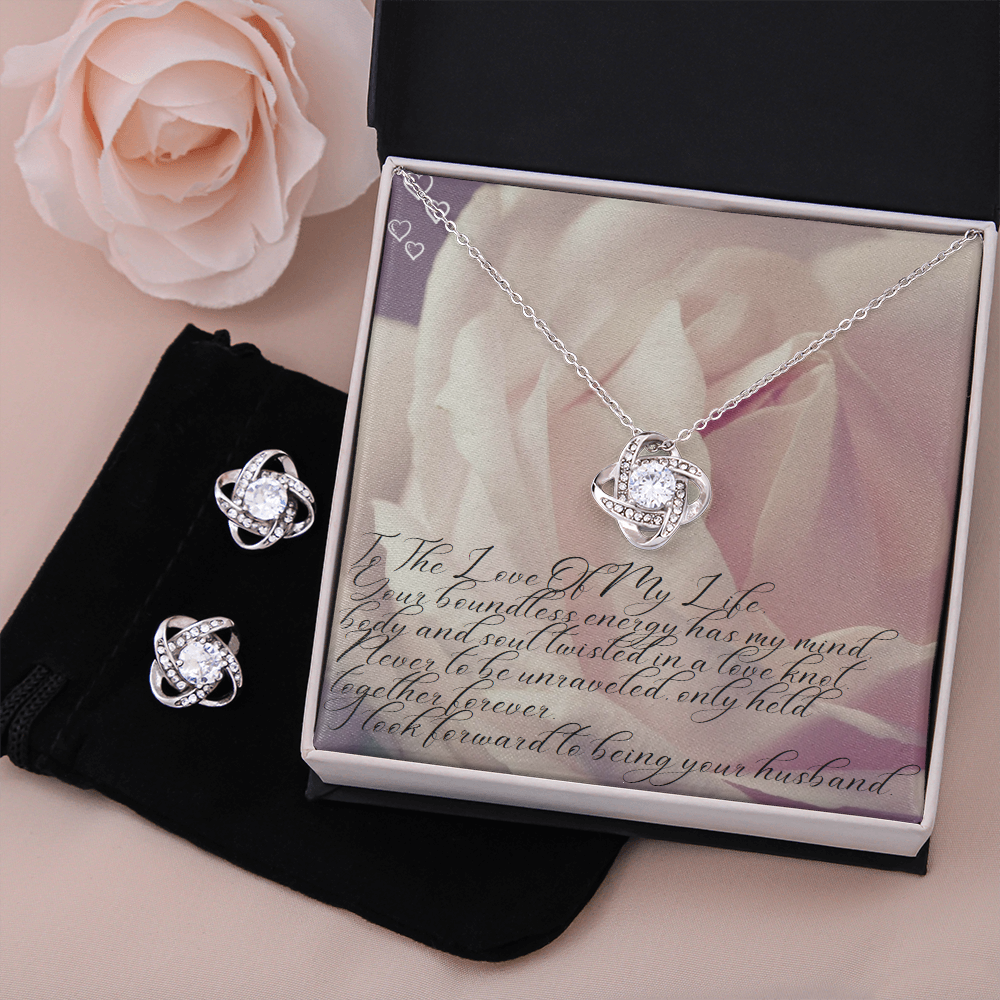 Love Knot Earring & Necklace Set